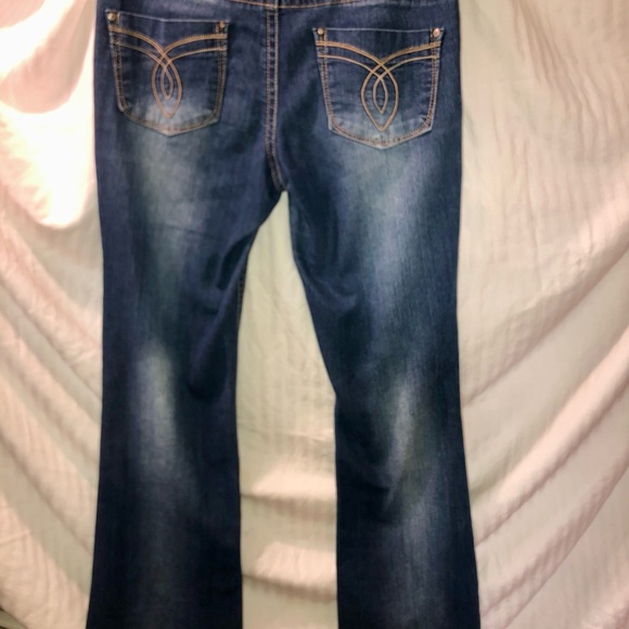 Paris Blues Classic Denim Jeans - Picture 5 of 7